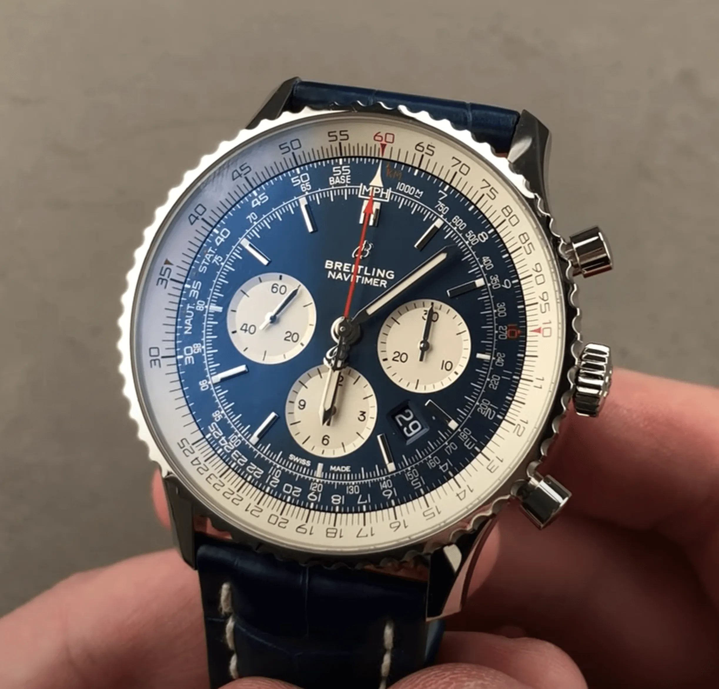 Breitling Navitimer AB0137211B1P1