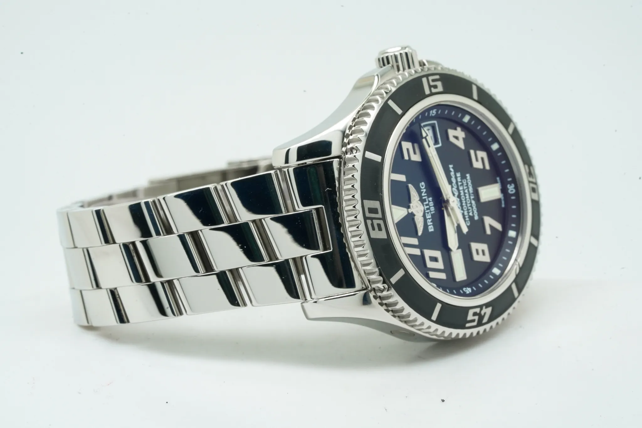 Breitling Superocean 42 A17364 42mm 11