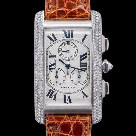 Cartier Tank Américaine 2339 26.4mm White gold Guilloché