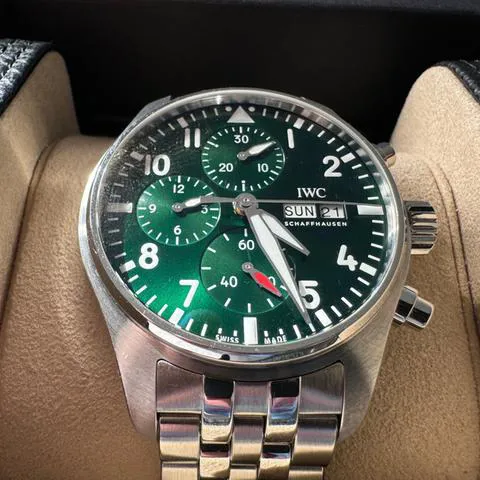 IWC Pilot IW388104 41mm Stainless steel Green