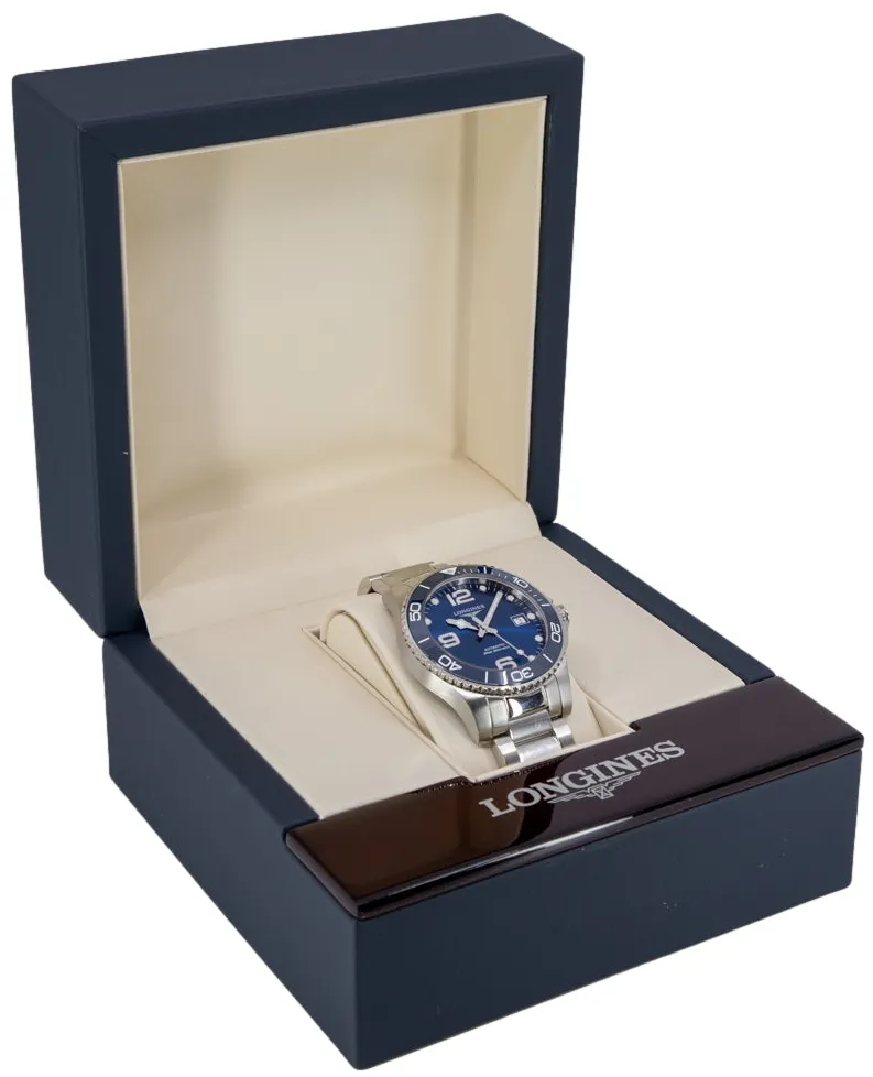 Longines HydroConquest L37804966 39mm Stainless steel Blue 9