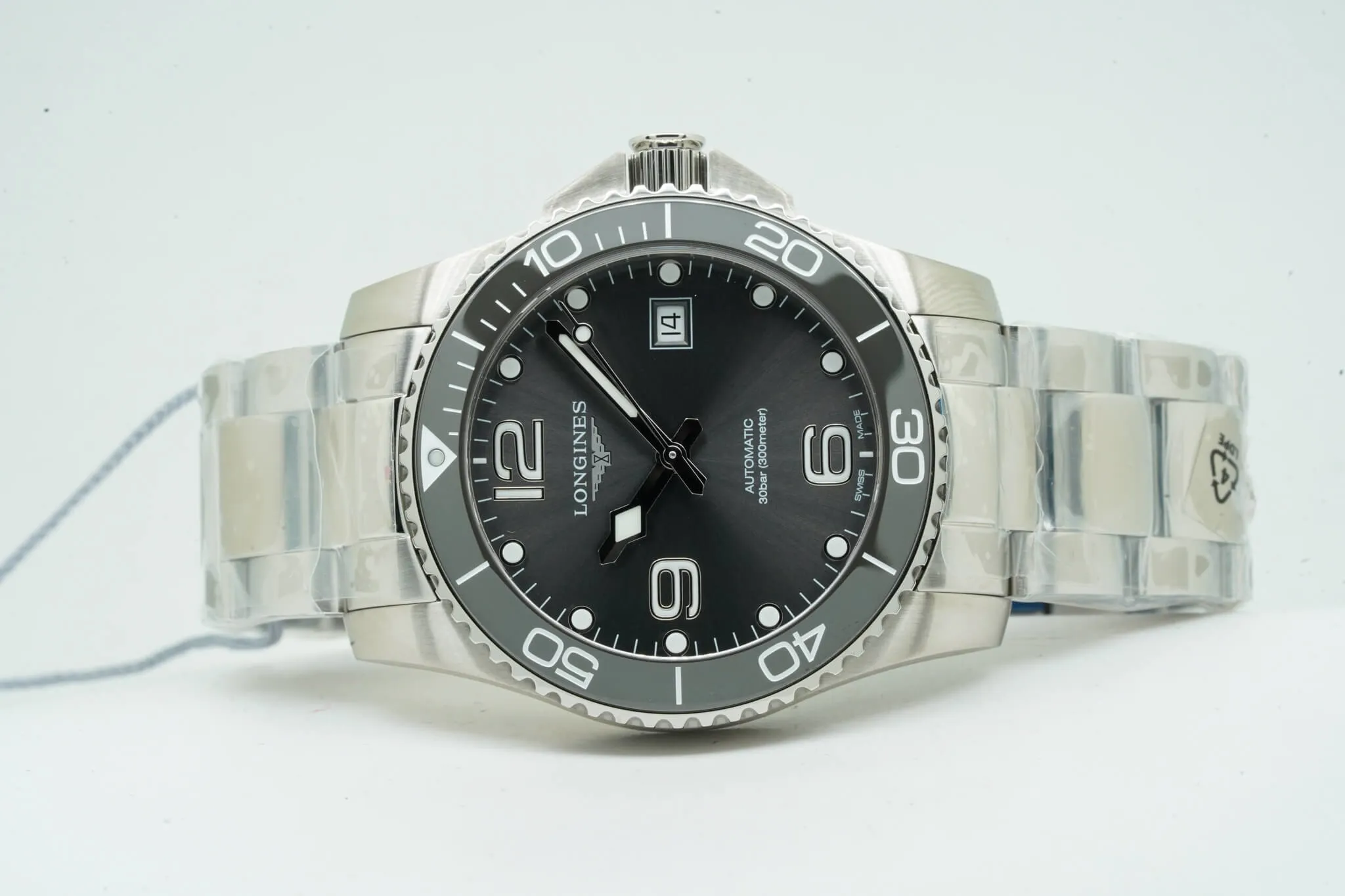 Longines HydroConquest L3.781.4.76.6 41mm Gray