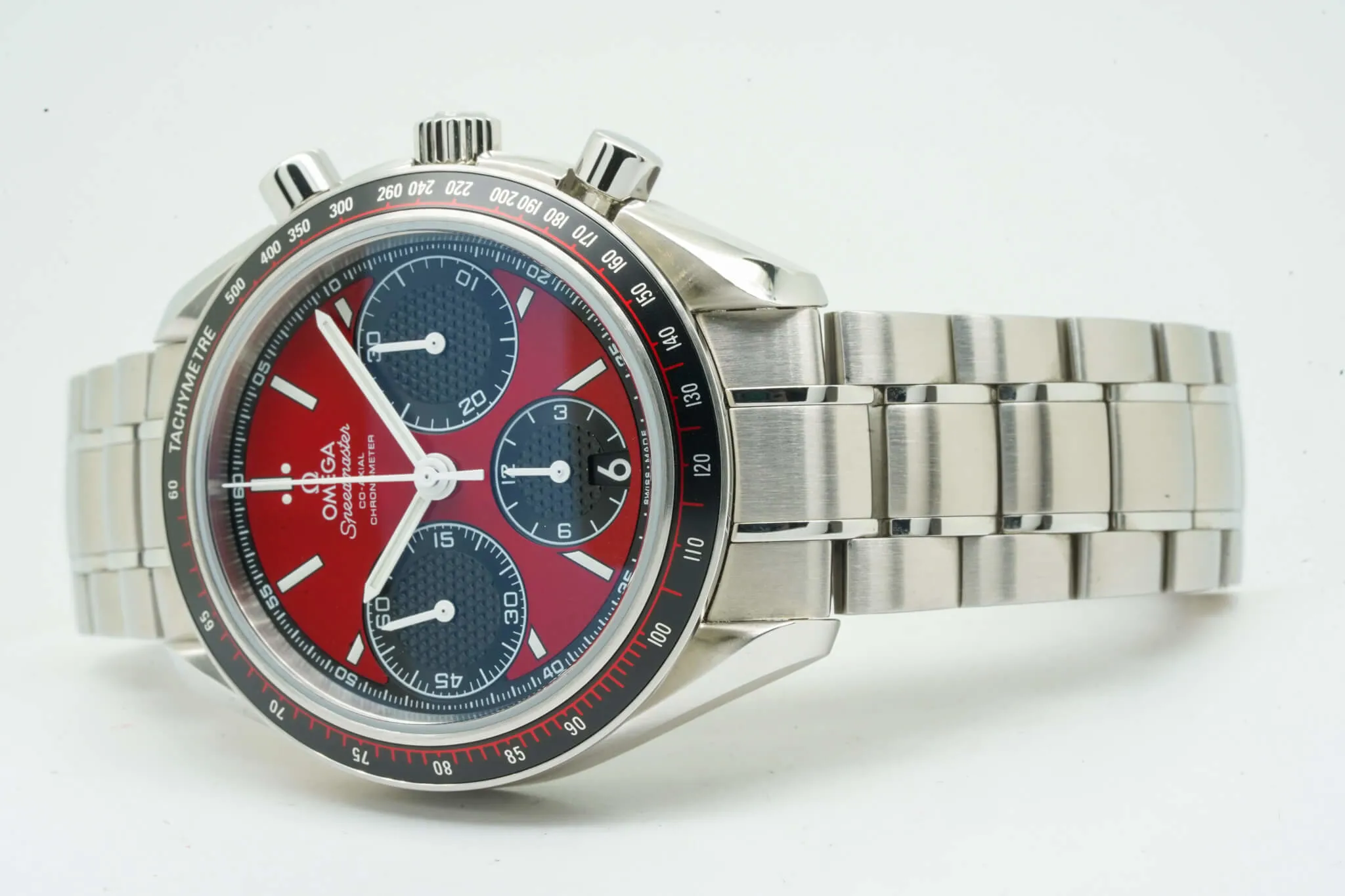 Omega Speedmaster Racing 326.30.40.50.11.001 40mm Red 12