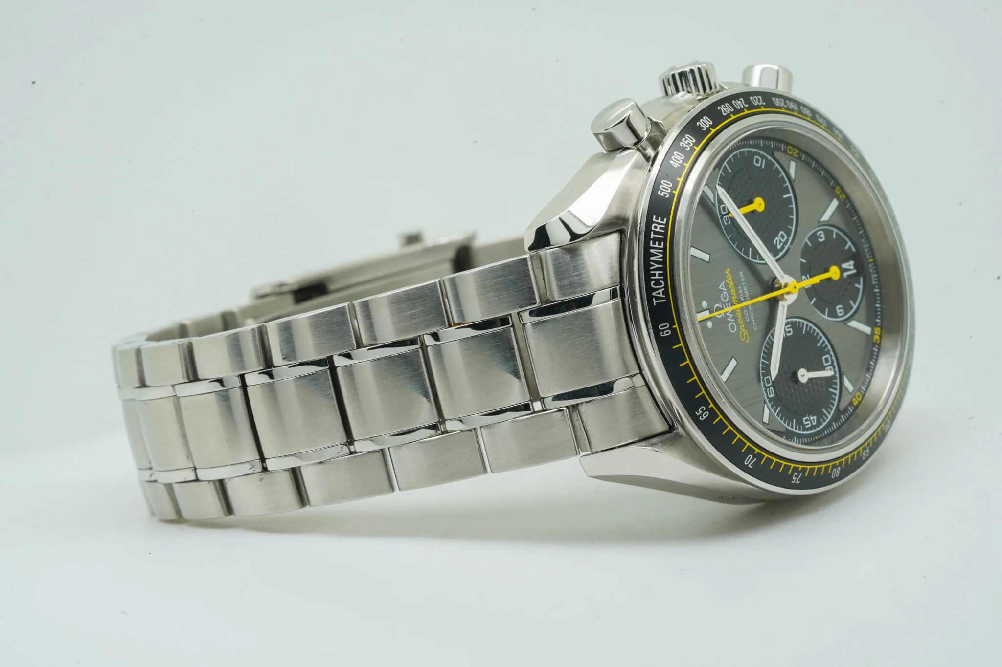 Omega Speedmaster Racing 326.30.40.50.06.001 40mm Gray 10