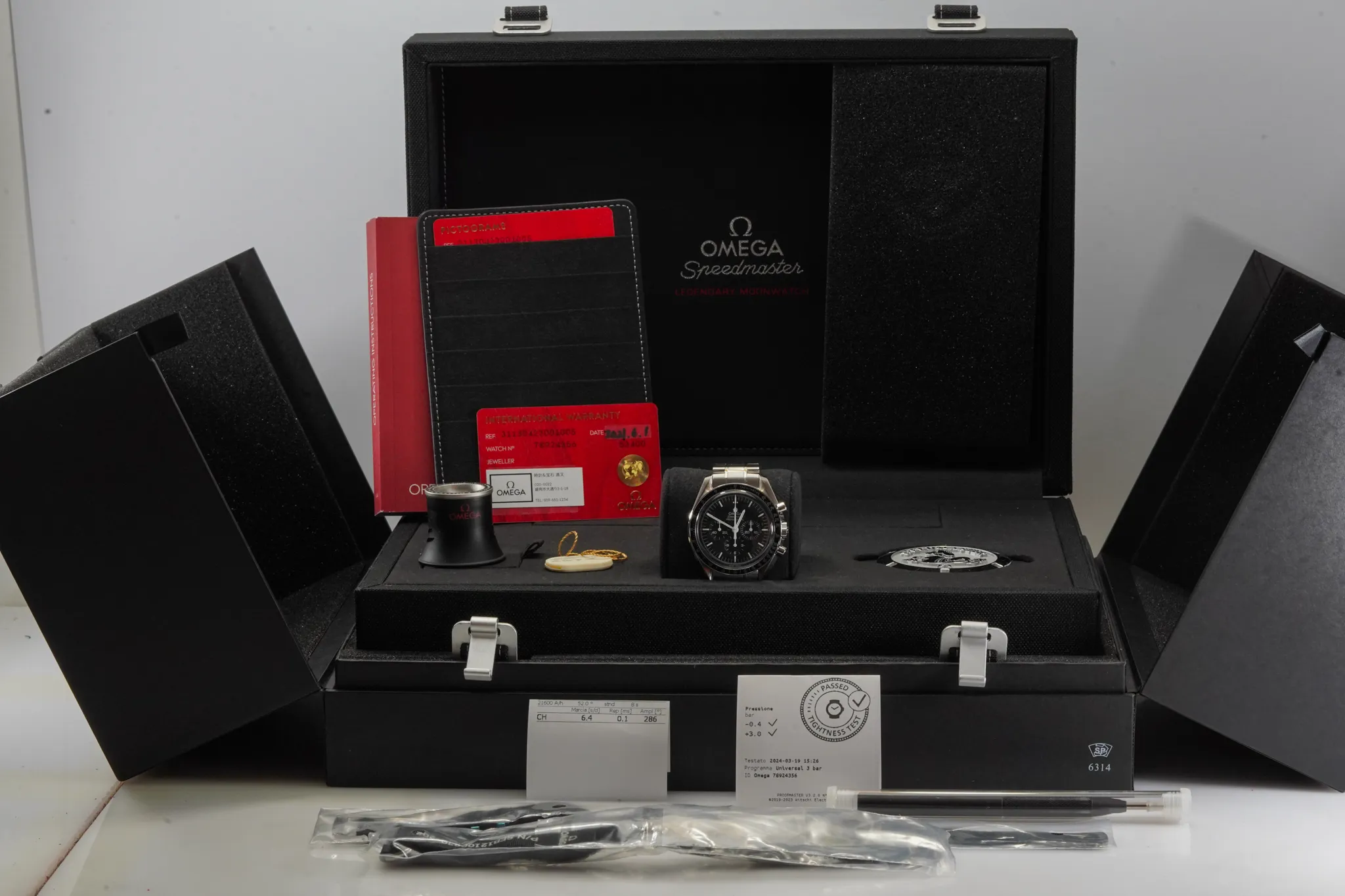 Omega Speedmaster Moonwatch 311.30.42.30.01.005 Black 1