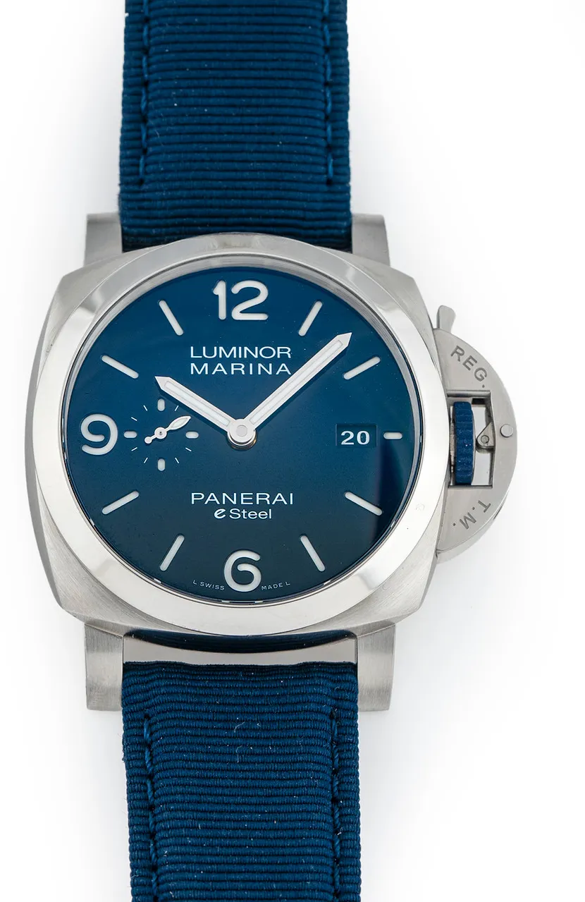 Panerai Luminor Marina 44mm Stainless steel Blue