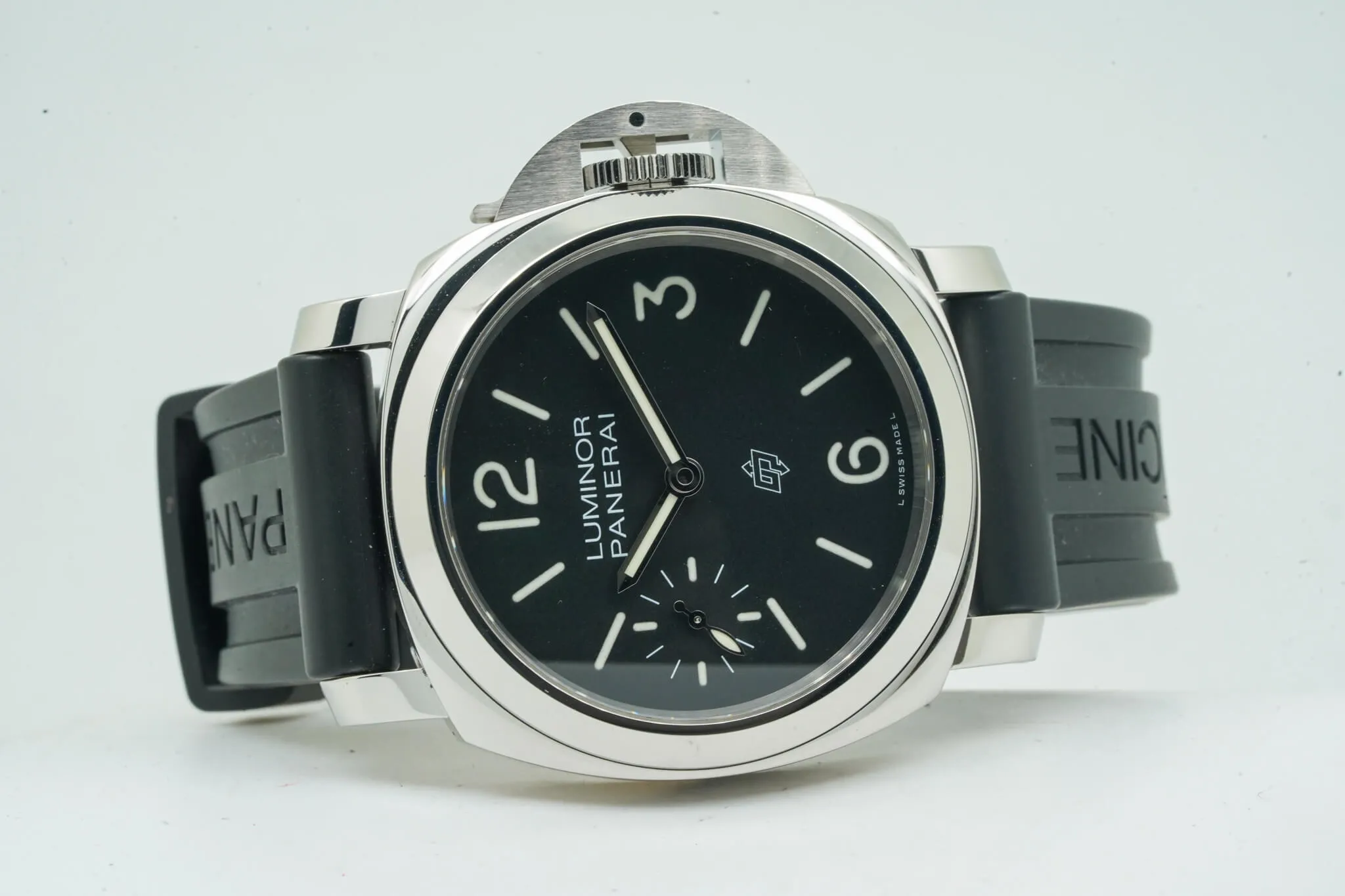 Panerai Luminor PAM01084 44mm Black 5