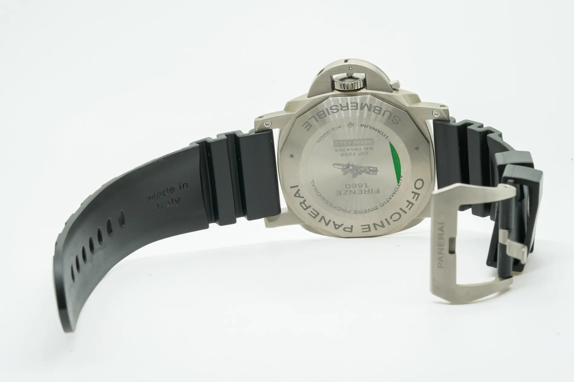 Panerai Submersible PAM 01305 Black 14