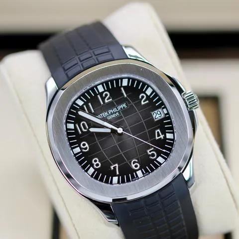 Patek Philippe Aquanaut 5167A-001 40mm Stainless steel Black 4