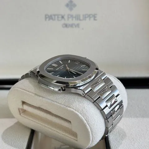 Patek Philippe Nautilus 5711/1A-014 40mm Stainless steel Green 4