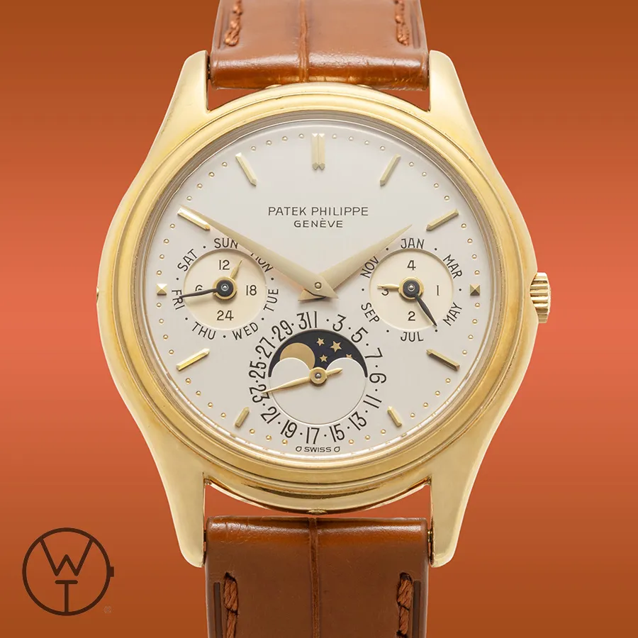 Patek Philippe Perpetual Calendar 3940J 36mm Yellow gold