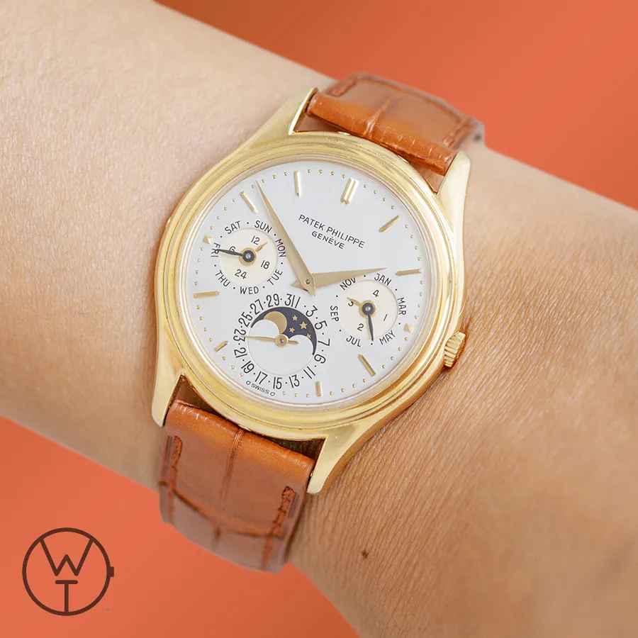 Patek Philippe Perpetual Calendar 3940J 36mm Yellow gold 1