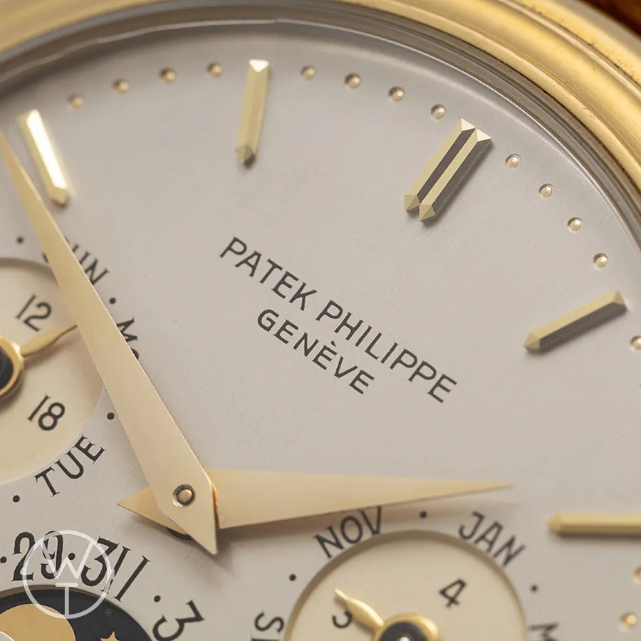 Patek Philippe Perpetual Calendar 3940J 36mm Yellow gold 2