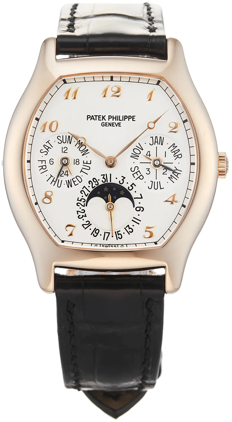 Patek Philippe Perpetual Calendar 5040R-017 36mm Rose gold Silver