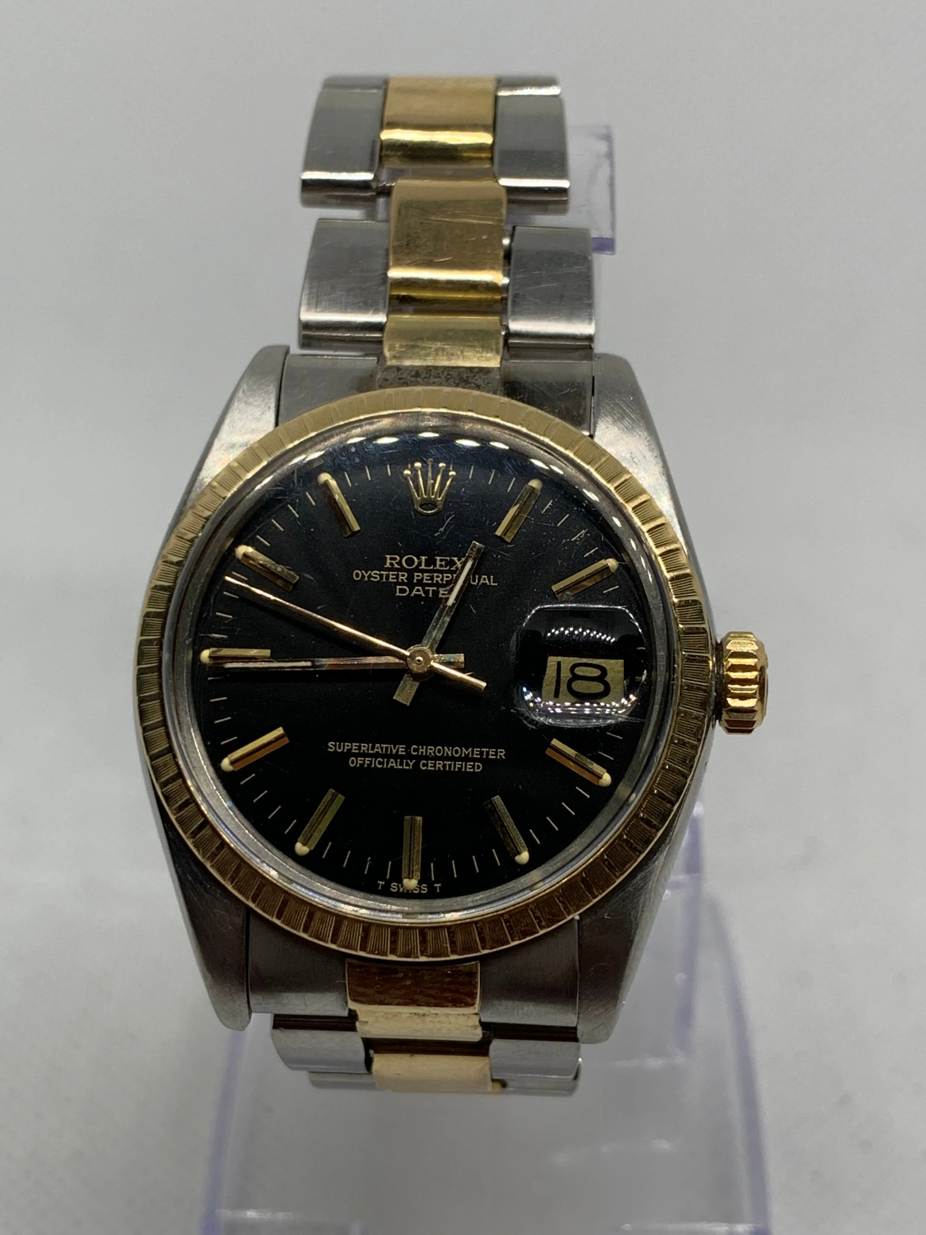 Rolex Oyster Perpetual Date 1505 34mm Yellow gold