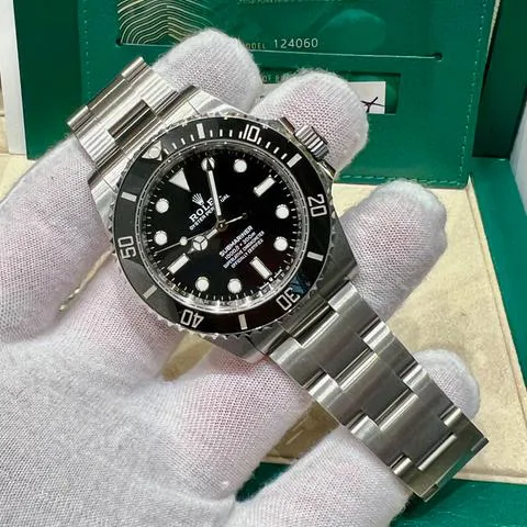 Rolex Submariner 124060 41mm Stainless steel Black 4