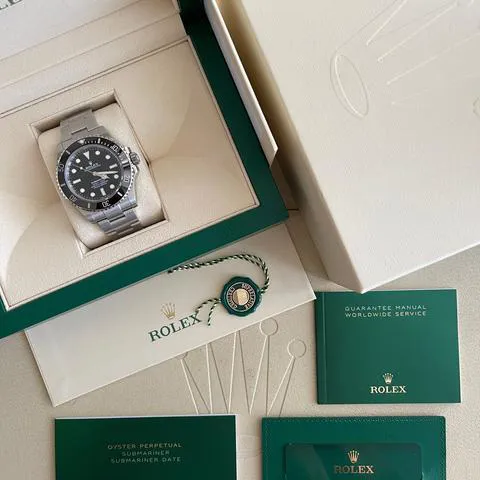 Rolex Submariner 124060 41mm Stainless steel Black 10