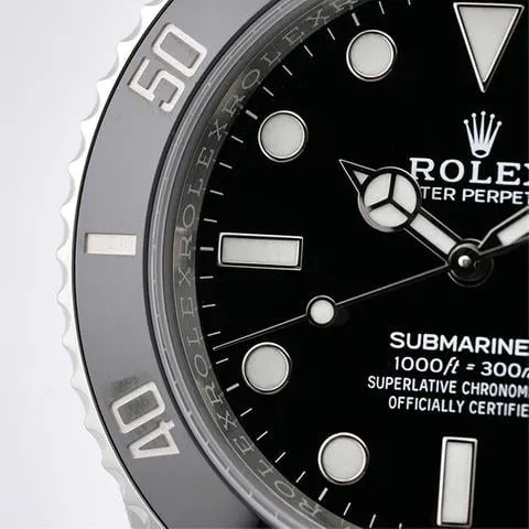 Rolex Submariner (No Date) 41 124060 41mm Stainless steel Black 11