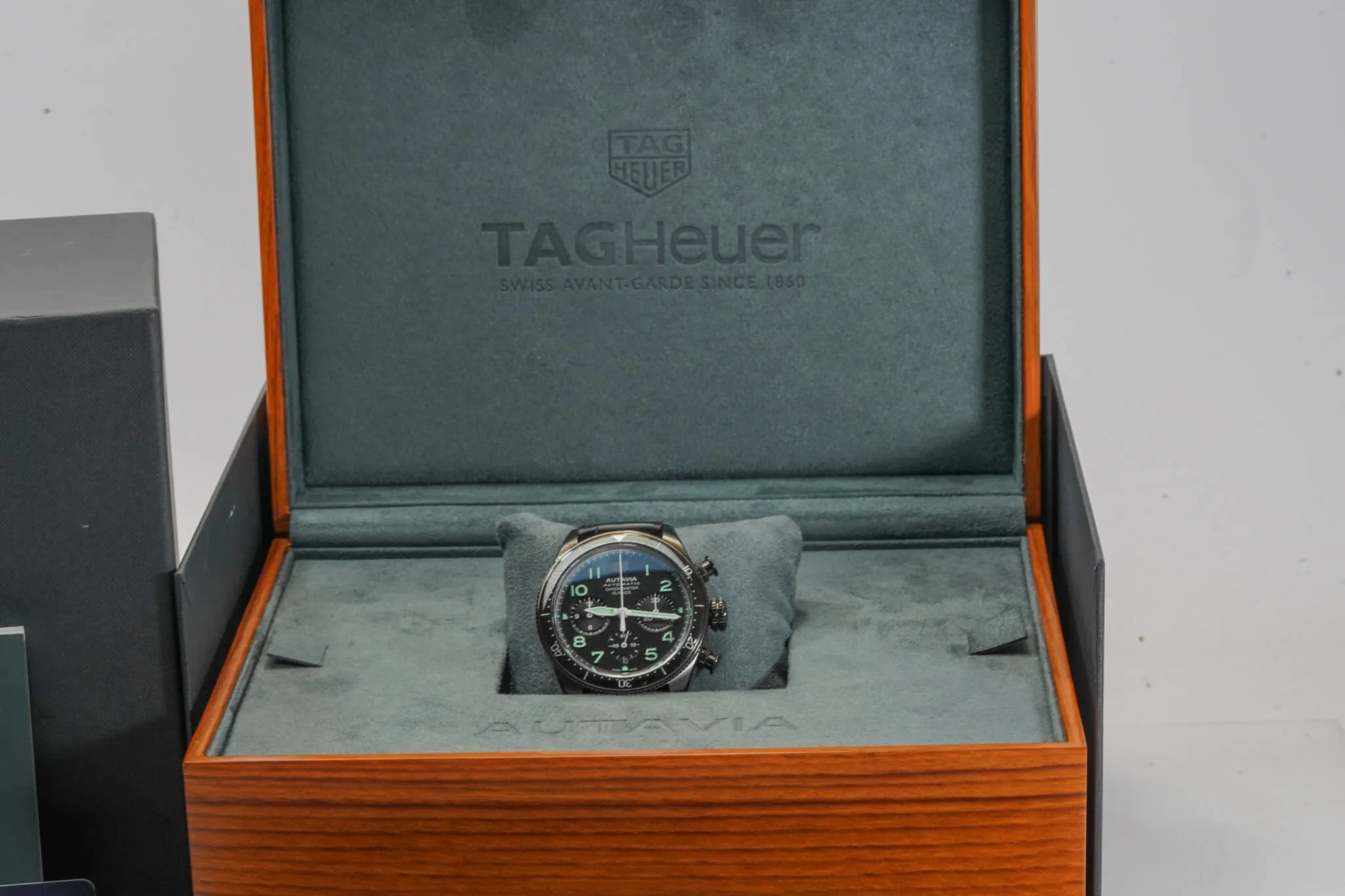 TAG Heuer Autavia CBE511C.FC8280 CBE511C 42mm 3