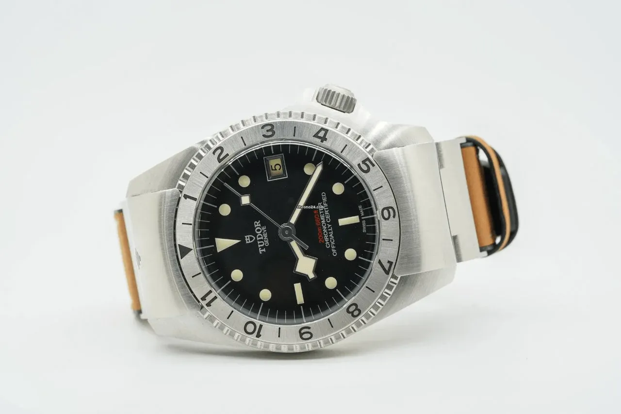 Tudor Black Bay 70150 9