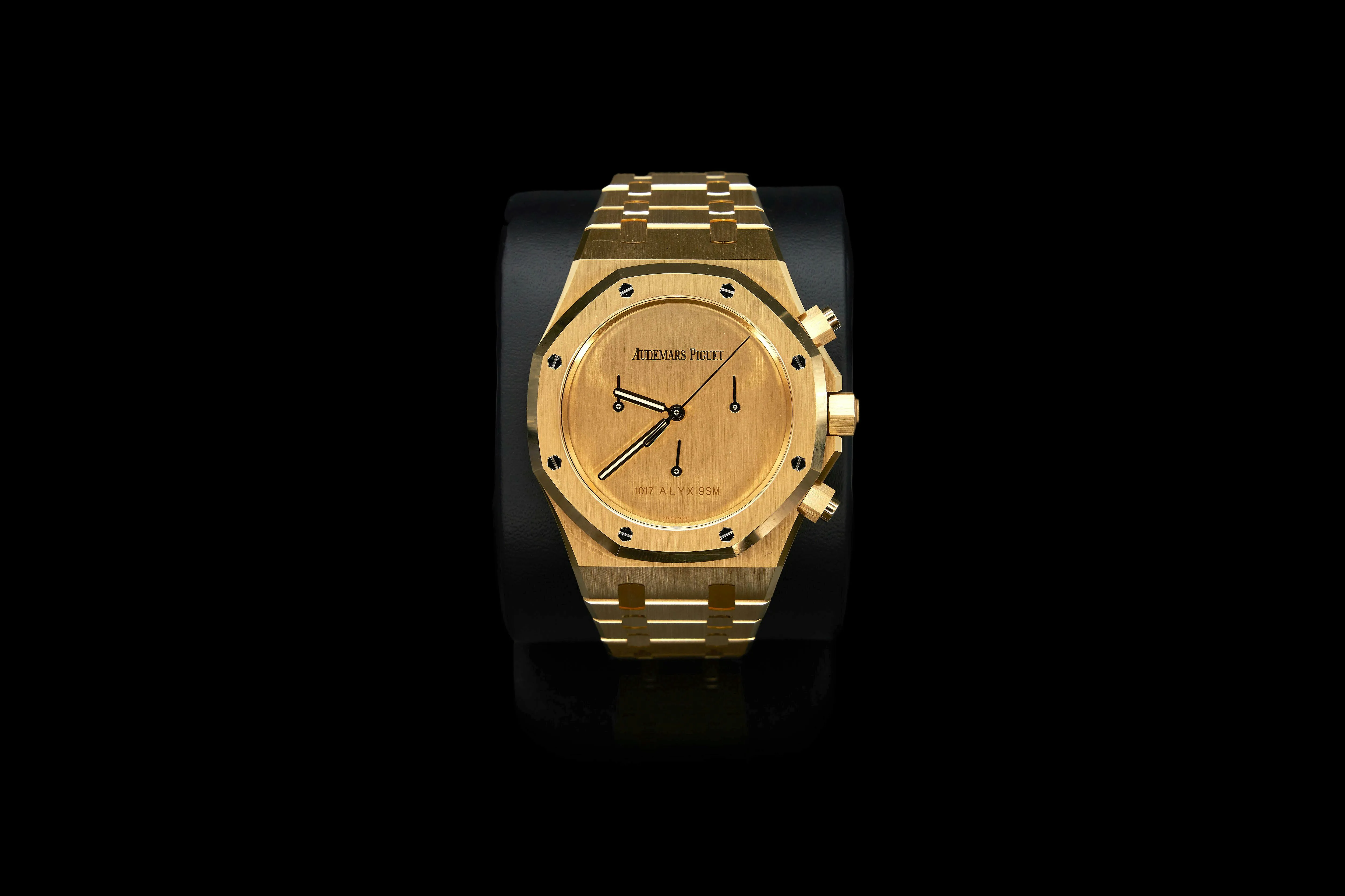 Audemars Piguet Royal Oak Chronograph 26240BA.OO.1320BA.01 41mm Yellow gold Yellow 13