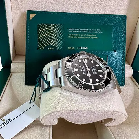 Rolex Submariner 124060 41mm Stainless steel Black 4