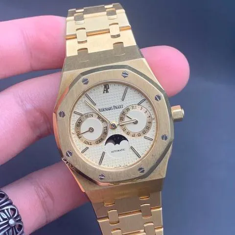 Audemars Piguet Royal Oak 25594SA.OO.0789SA.06 36mm Yellow gold and Stainless steel White 2