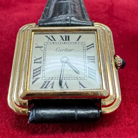 Cartier Tank 15716 28mm Yellow gold White 4