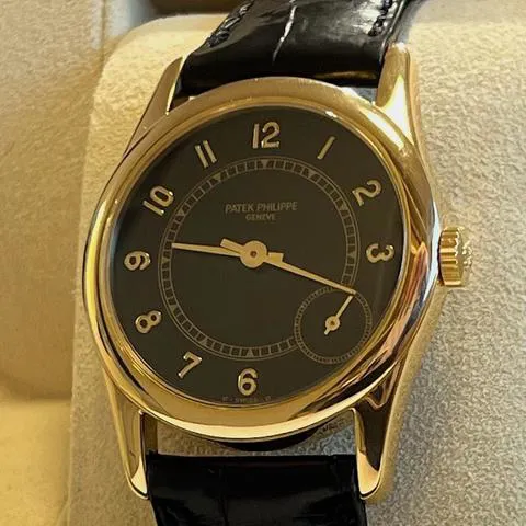 Patek Philippe Calatrava 5000j 33mm Yellow gold Black