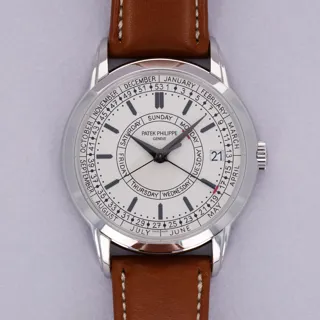 Patek Philippe Calatrava 5212A-001 Stainless steel White