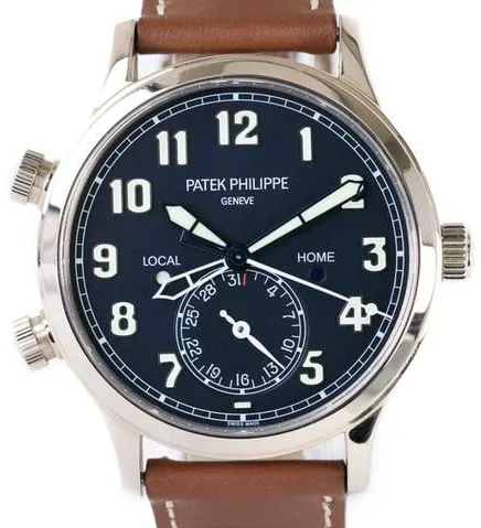 Patek Philippe Calatrava Pilot Travel Time 5524G-001 42mm White gold Blue 4