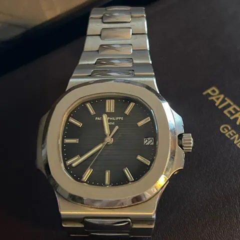 Patek Philippe Nautilus 5711 40mm Stainless steel Blue