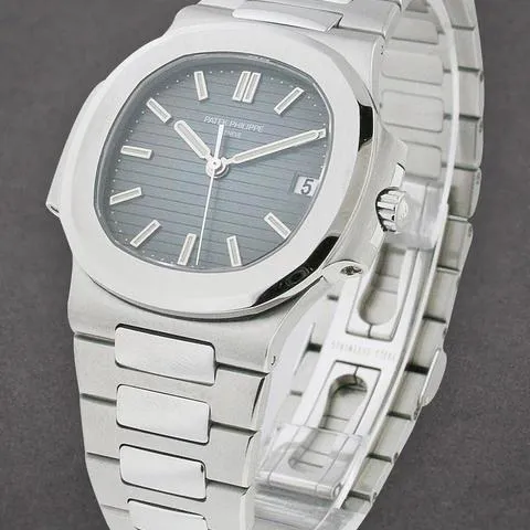 Patek Philippe Nautilus 5800/1A-001 38mm Stainless steel Blue