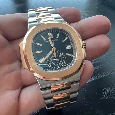 Patek Philippe Nautilus 5980/1R-001 40.5mm Rose gold Black