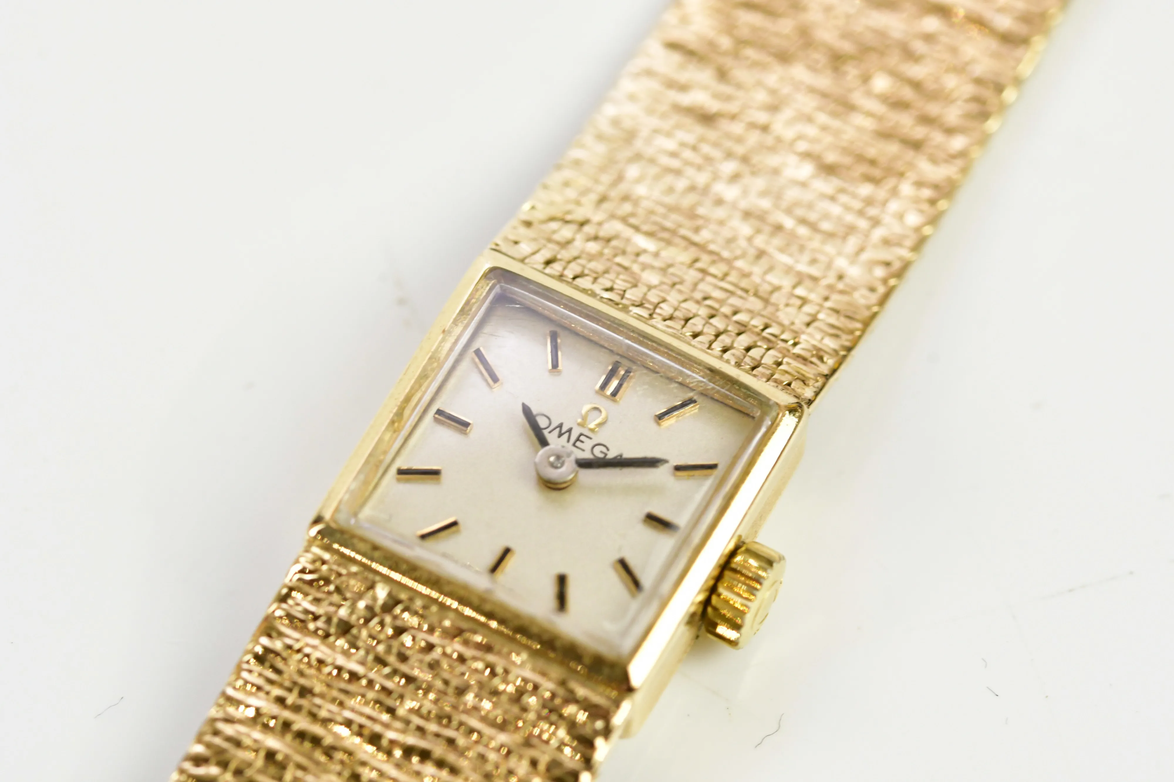 Omega Yellow gold 2