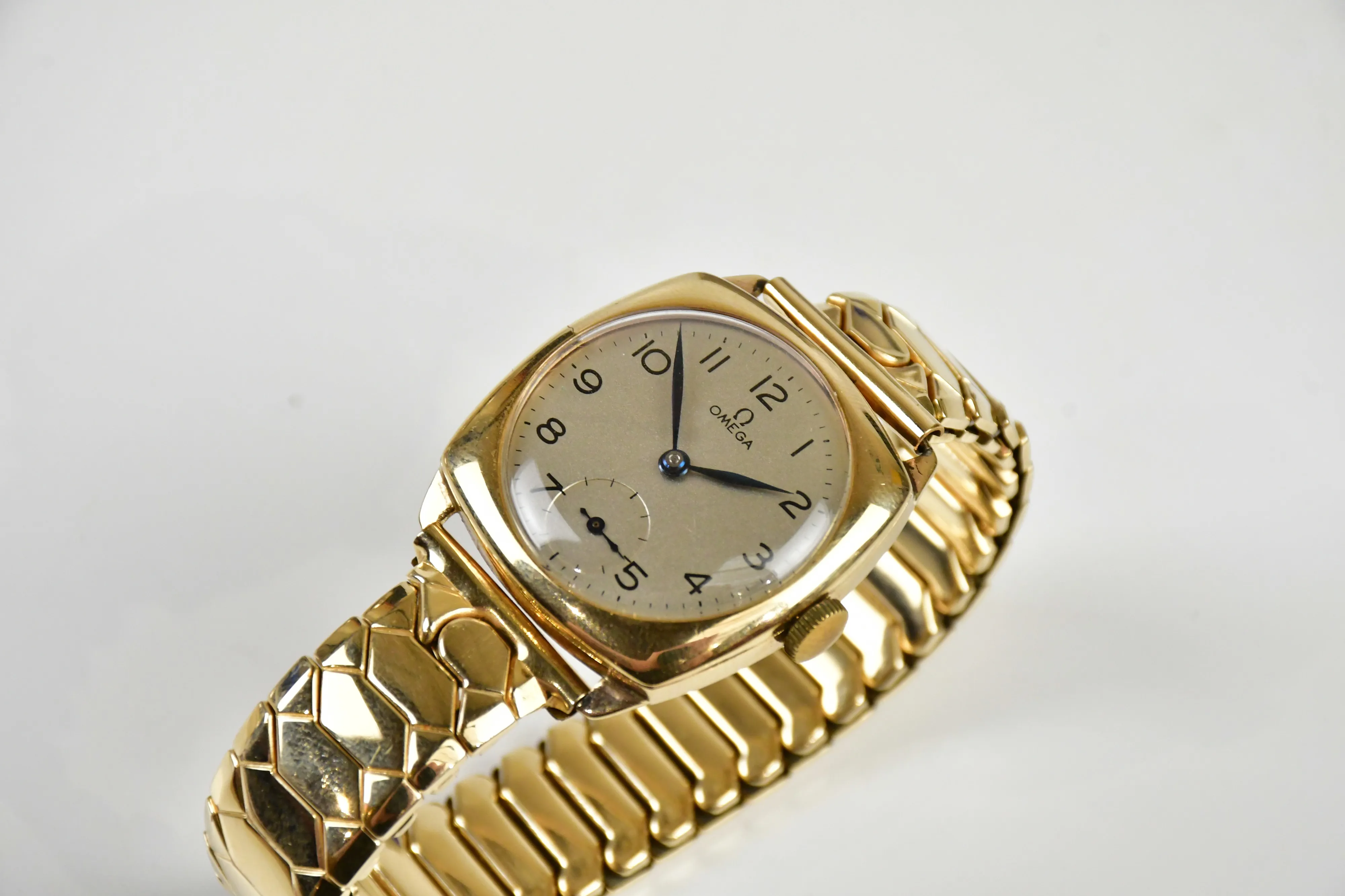 Omega 28mm Yellow gold Silver 1