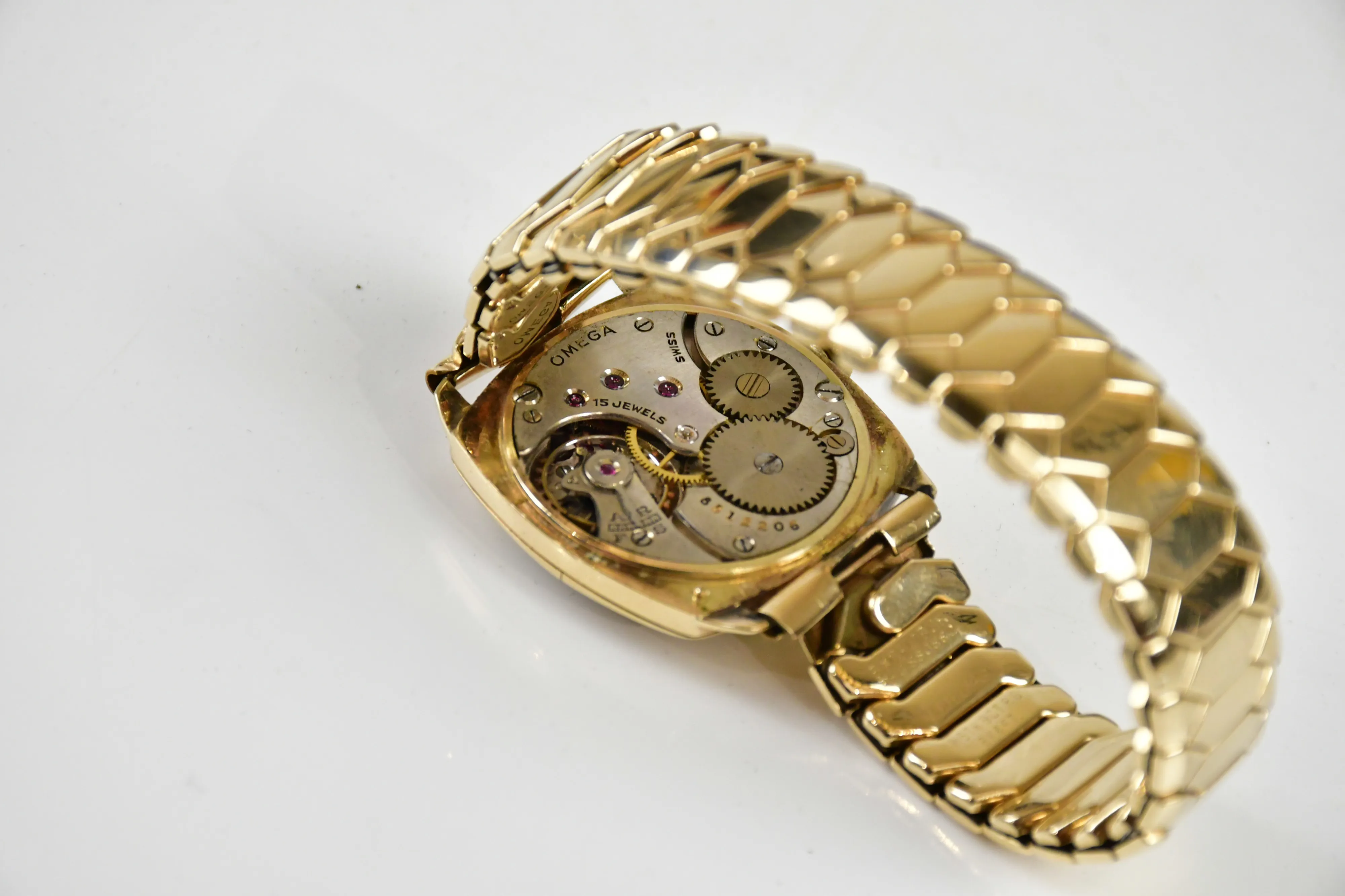 Omega 28mm Yellow gold Silver 3