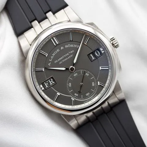 A. Lange & Söhne Odysseus 363.068 40.5mm White gold Gray 14