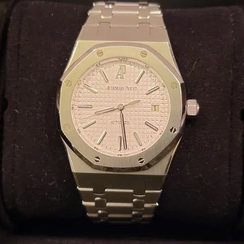 Audemars Piguet Royal Oak 15300ST.OO.1220ST.01 39mm Stainless steel Silver