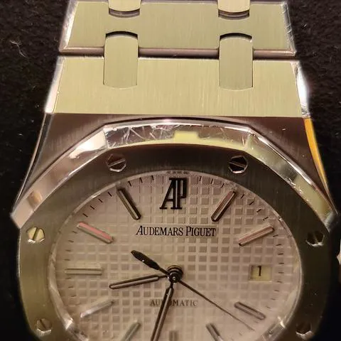 Audemars Piguet Royal Oak 15300ST.OO.1220ST.01 39mm Stainless steel Silver 12