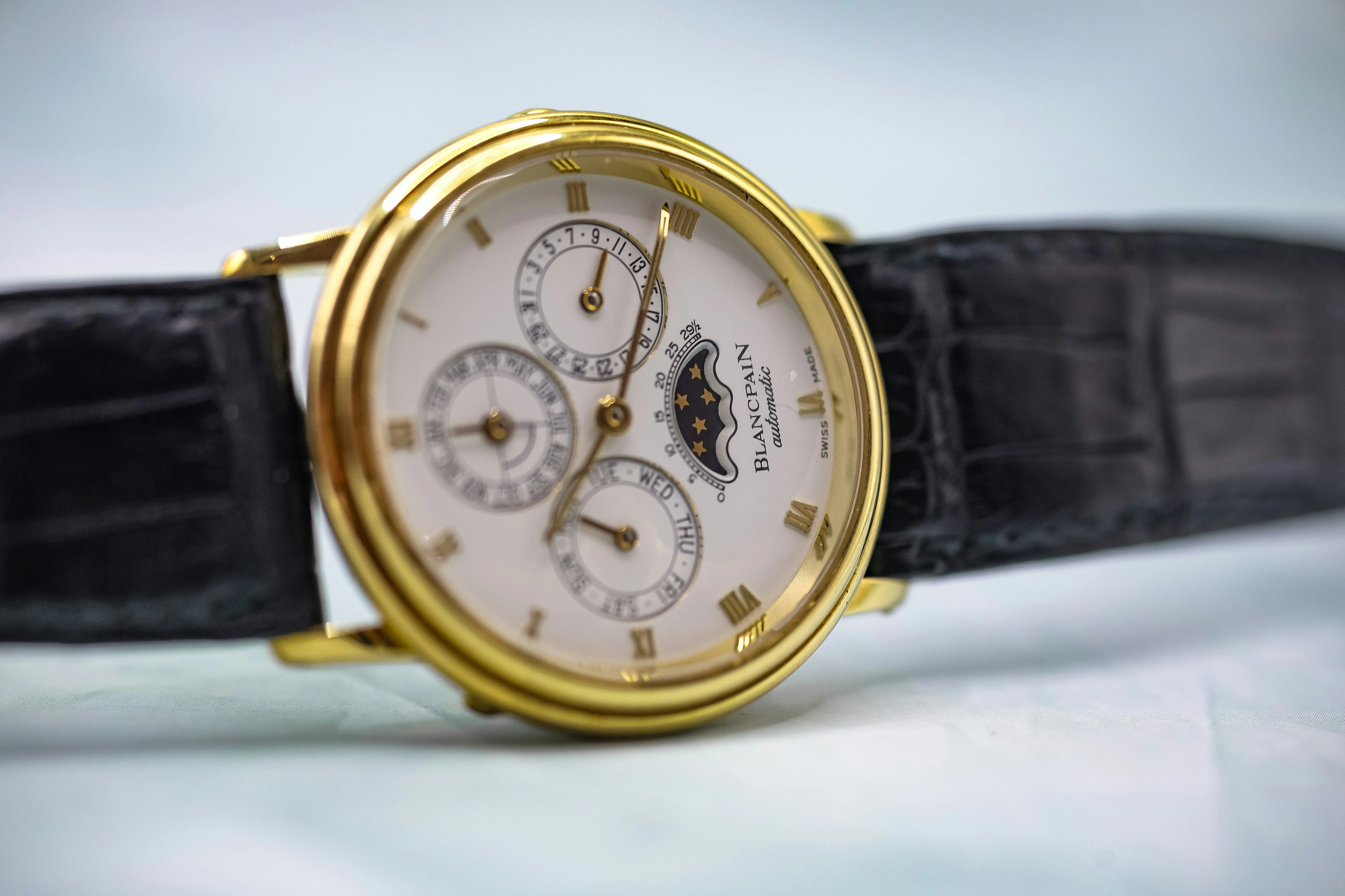 Blancpain Villeret 5495 34mm Yellow gold White 8