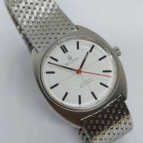 Bulova Accutron 37mm Stainless steel White 2