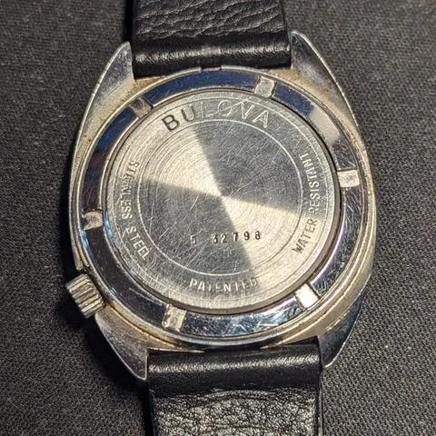 Bulova Accutron 5 32798 37mm 1