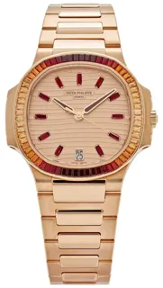 Patek Philippe Nautilus 7118/1300R-001 Rose gold Champagne