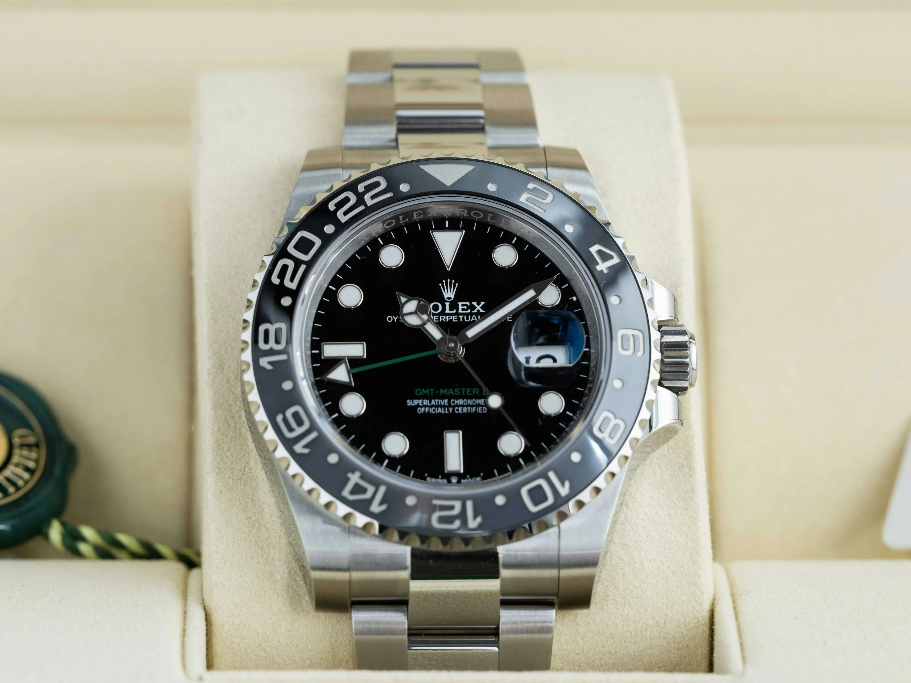 Rolex GMT-Master II 126710GRNR 40mm Stainless steel Black 17