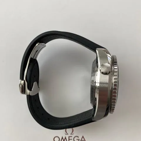 Omega Seamaster Planet Ocean 2210.50.00 45.5mm Stainless steel Black 3