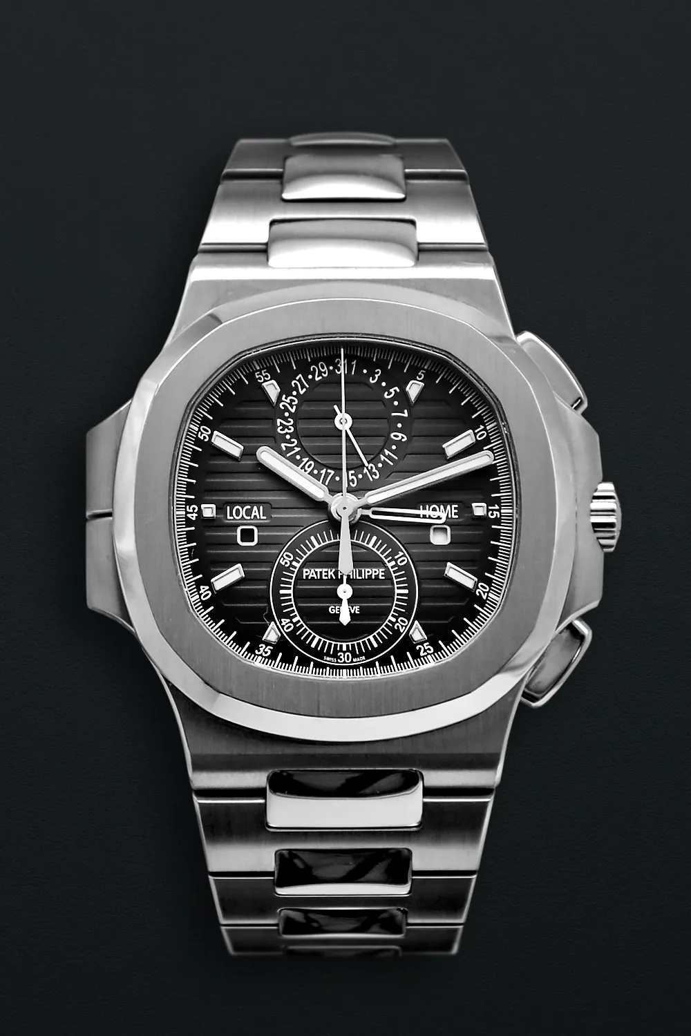 Patek Philippe Nautilus 5990/1A-001 40mm Stainless steel Black