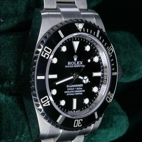 Rolex Submariner 124060 41mm Stainless steel Black 4