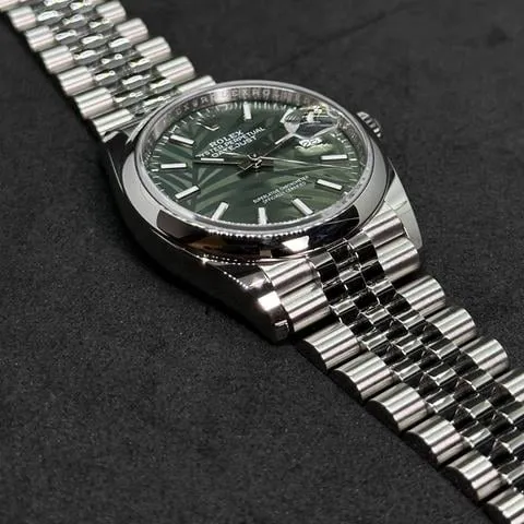 Rolex Datejust 36 126200 36mm Stainless steel Green 2