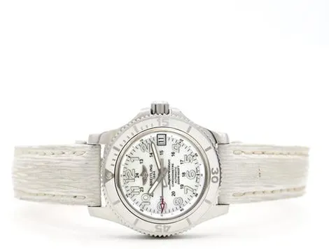 Breitling Superocean A17312 36mm White 4